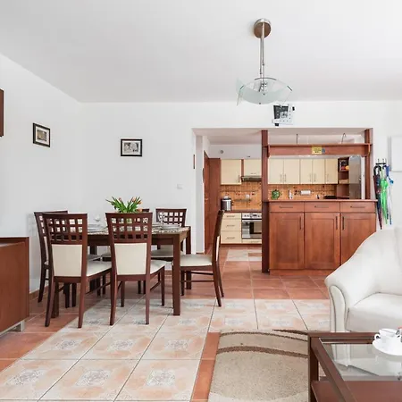 Semesterbostad House 